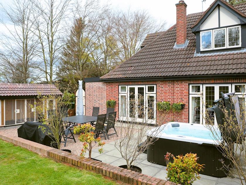 Lambley Lodge