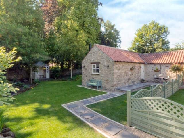 Exquisite holiday cottage | Cherry Laurel - Cherry Garth Cottages, Thornton le Dale near Pickering