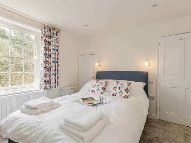 Cosy double bedroom | Pond Cottage, Boldre, near Lymington