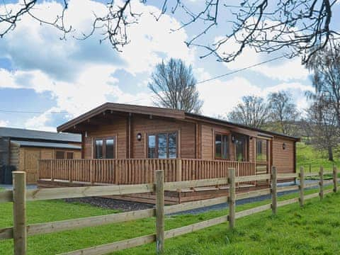 Wonderful lodge, located on farmland | Callow Lodge, Bromlow, near Minsterley