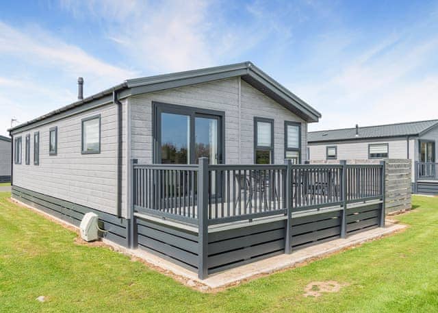 St Andrew&rsquo;s Lodges VIP (Pet) - Addlethorpe Country Park, Addlethorpe