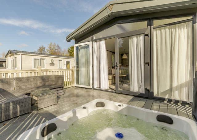 Typical | Silver Holiday Home VIP P/F - Allerthorpe Country Park, Pocklington