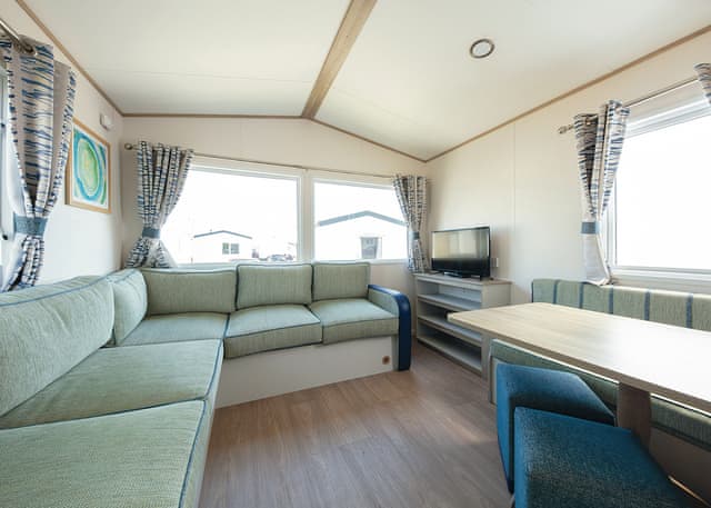 Allhallows Saver 2 - Kent Coast Holiday Park, Nr Rochester, Kent