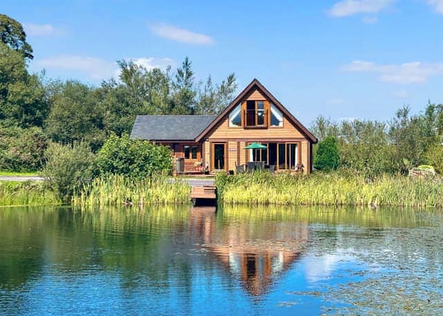 Cadnant Lodge - Anglesey Lakeside Lodges, Anglesey