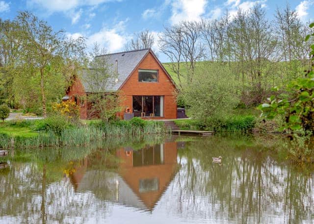 Menai Lodge - Anglesey Lakeside Lodges, Anglesey