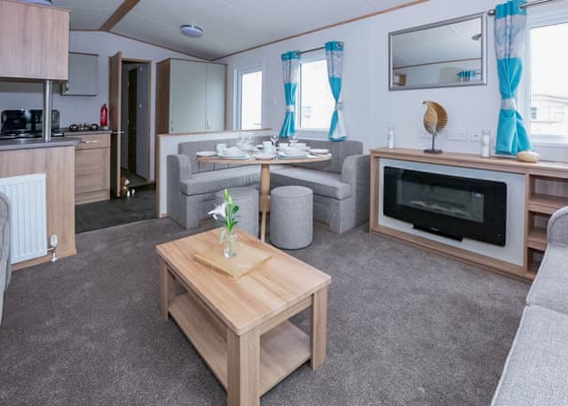 6 Berth Luxury Caravan Pet - Barmouth Bay Holiday Park, Tal-Y-Bont, Gwynedd