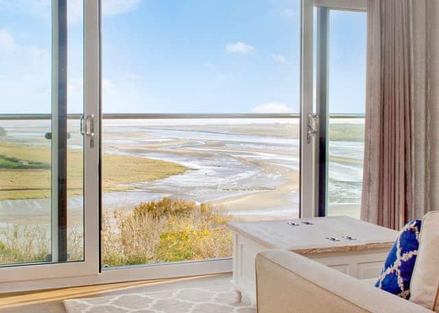 Milk Wood 2 - Dylan Coastal Resort, Laugharne