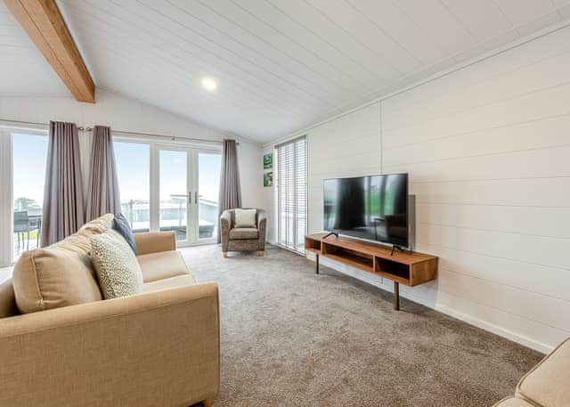 Sonnet 2 Spa - Dylan Coastal Resort, Laugharne