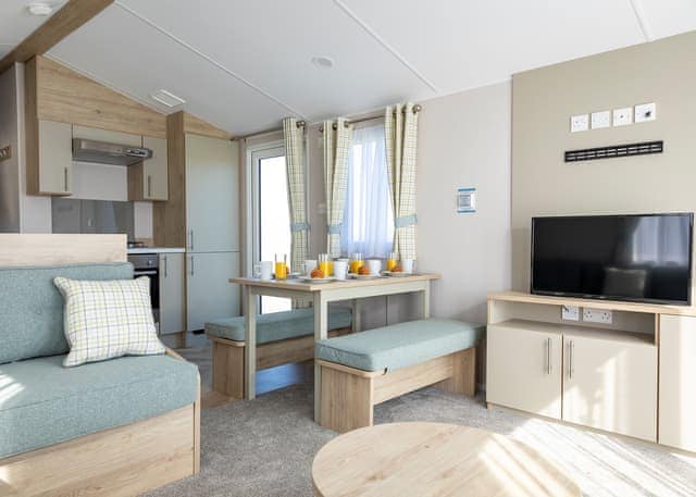 Gold Plus 3 Caravan with Decking (Pet) - Brynteg Country and Leisure Retreat, Llanrug