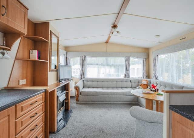 Comfort Two Bedroom (Pet friendly) - Bucklegrove Holiday Park, Cheddar,