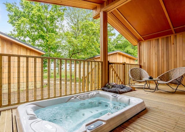 Campden Lodge - Bluewood Lodges, Cotswolds