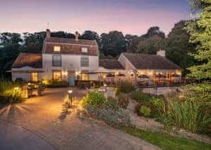 Bath Mill Lodge Retreat, Newton Saint Loe, Nr Bath