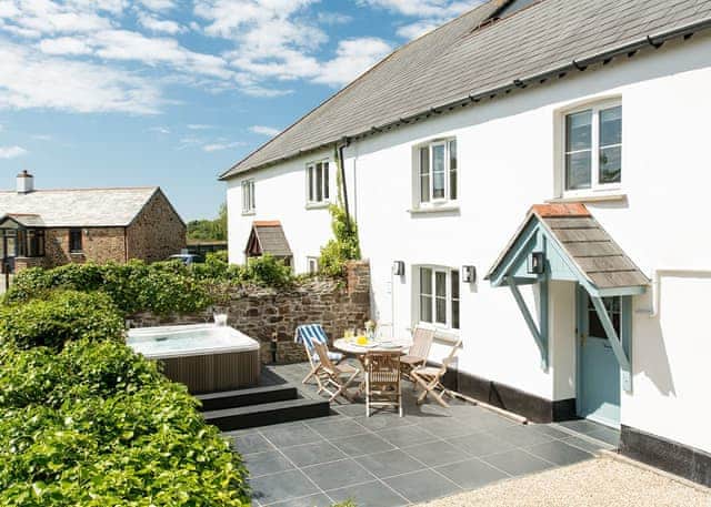 Summerleaze Garden Cottage 2 | Summerleaze Garden Cottage 2 Spa - Bude Coastal Resort, Stratton, Nr Bude