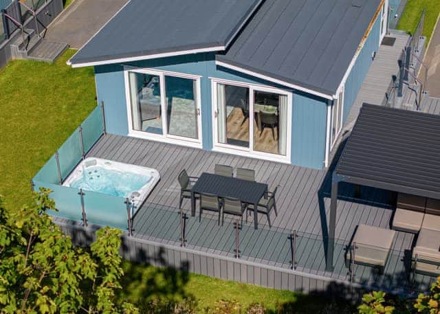 Mullion 2 Spa - Bude Coastal Resort, Stratton, Nr Bude