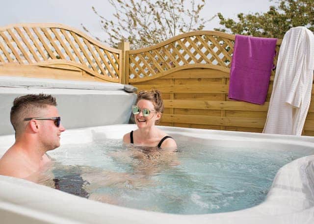 Typical Cottage 4 Plus | Atlantic Cottage 4 Plus - Atlantic Reach Holiday Resort, Newquay