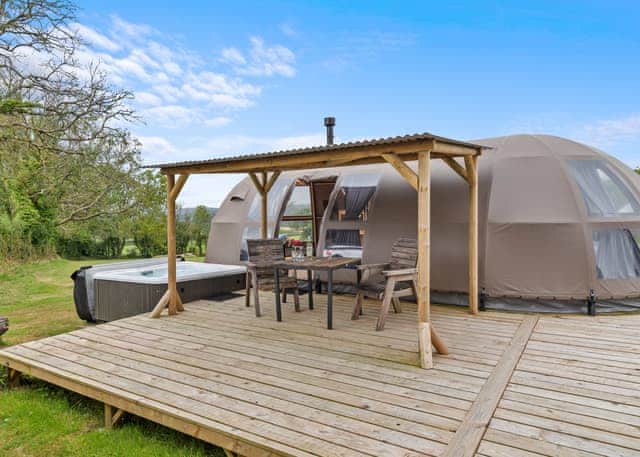 Stargazer 1 (Sleeps 4) - Celtic Escapes, Narberth