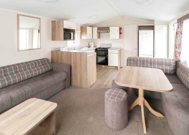 Classic 2 Bedroom Pet Friendly - Chesil Beach Holiday Park, Weymouth