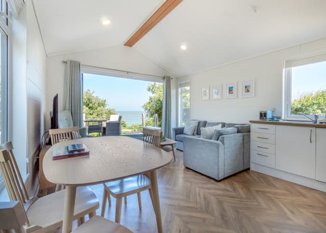 Sole Bay View - Cliff House Holiday Park, Dunwich