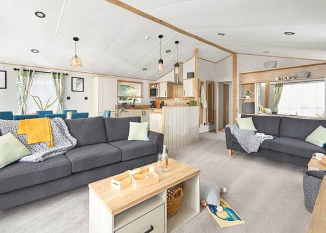 Lodge Hot Tub 4 Bed No Pets - Clarach Bay Holiday Village, Clarach Bay, Nr Aberystwyth