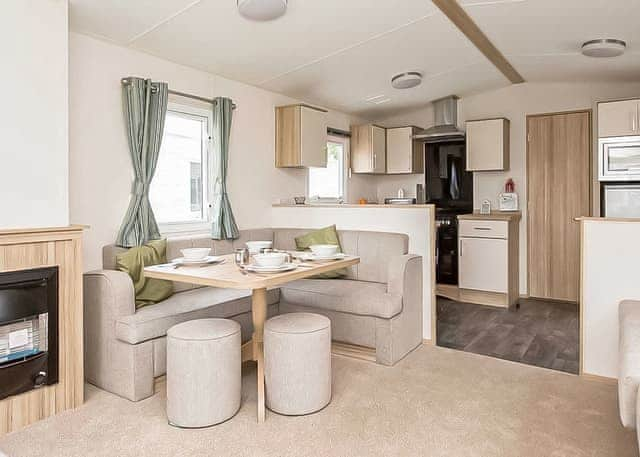 8 Berth Comfort Caravan (Pet) - Cleethorpes Pearl Holiday Park, Humberston, Nr Cleethorpes