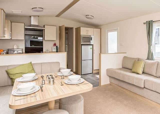 8 Berth Comfort Caravan - Cleethorpes Pearl Holiday Park, Humberston, Nr Cleethorpes