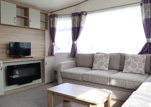 Gold 8 Caravan - Coastfields Holiday Village, Ingoldmells, Skegness