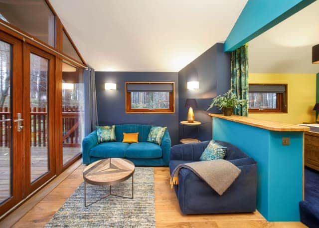 Golden Oak Hideaway - Cropton Lodges, Cropton, Pickering