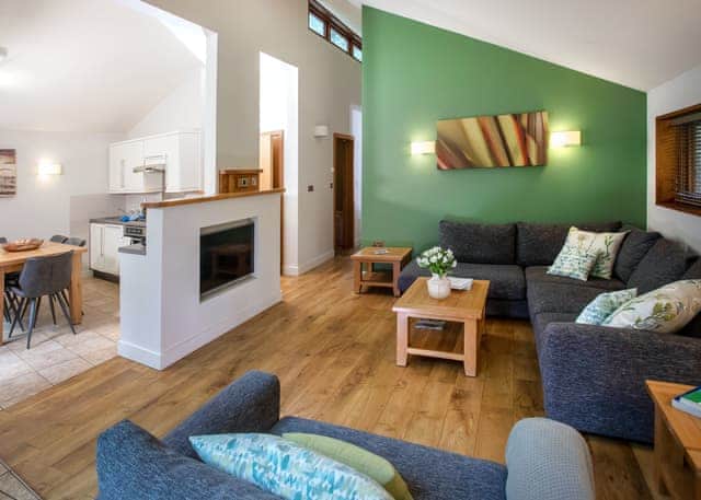 Golden Oak 3 - Cropton Lodges, Cropton, Pickering