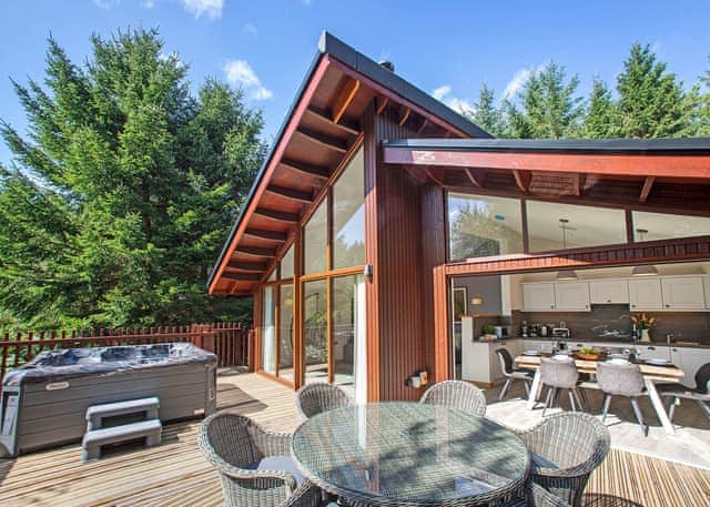 White Willow Premium 2 Pet - Delamere Forest Lodges, Frodsham