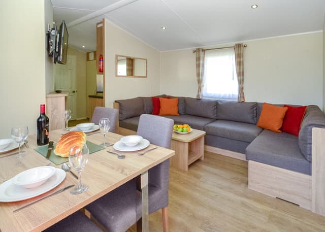 Gold  4 Caravan (Pet) - Dovercourt, Dovercourt 