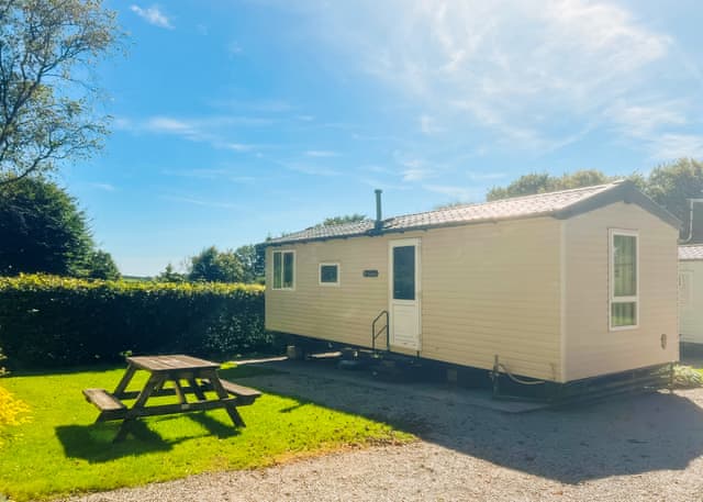 Finch T11 - Woodovis Park, Tavistock