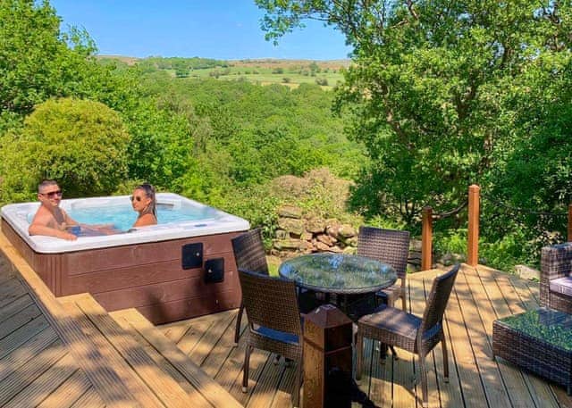 The Hideaway - Faweather Grange Lodges, Ilkley Moor