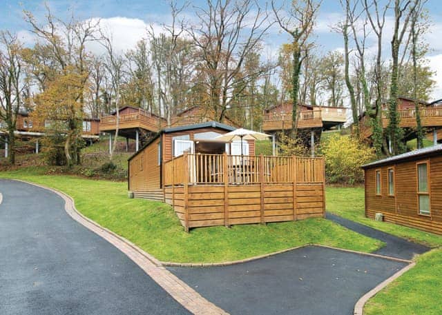 Superior Holiday Home 6 - Finlake Resort & Spa, Chudleigh, Newton Abbot