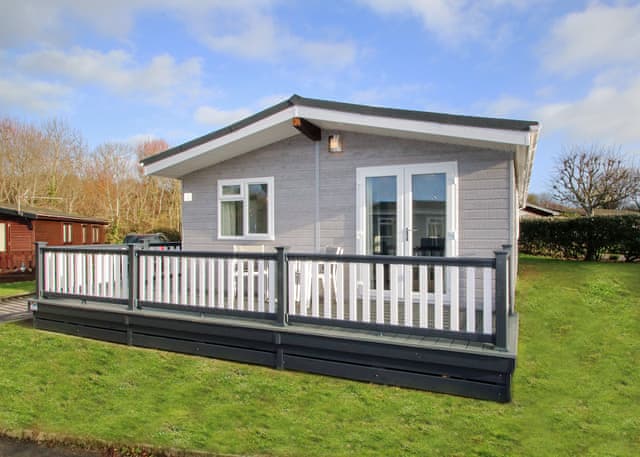 Select Plus 2 Lodge (Pet) - Forest Edge, St. Leonards, Ringwood