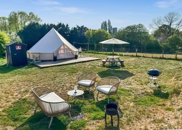Scotch Mist - Glamp @ The Priory, Aldeby