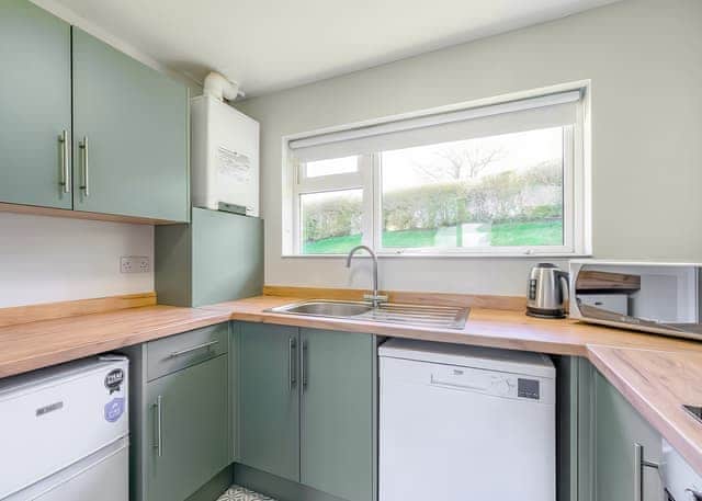 Surf Wave Apartment 2 - Golden Coast Holiday Park, Woolacombe