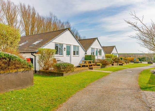 Ocean Breeze Villa 3 - Golden Coast Holiday Park, Woolacombe