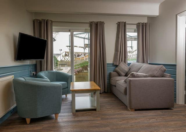 Shoreline Apartment Plus 3 (Pets welcome) - Golden Coast Holiday Park, Woolacombe
