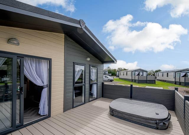 Lakeview VIP Pet - Green Meadows Country Park, Blackford