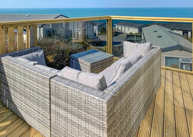 Jasmine Lodge - Gwalia Falls, Tresaith Beach, Cardigan, Ceredigion