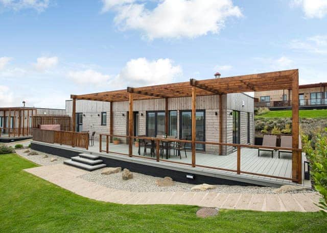 Typical Residence Collection 2 | 4 Person Signature Lodge Pet - Gwel an Mor, Feadon Lane, Portreath