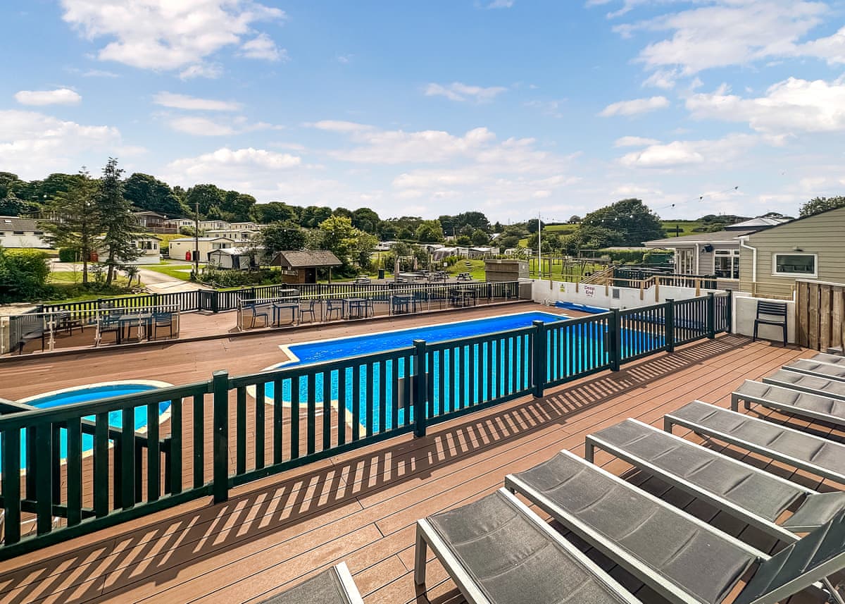 Swanborough Lakes Lodges Lewes, East Sussex Self catering