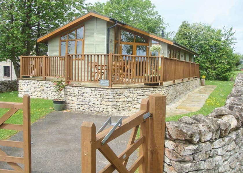 Ashbourne Deckhouse