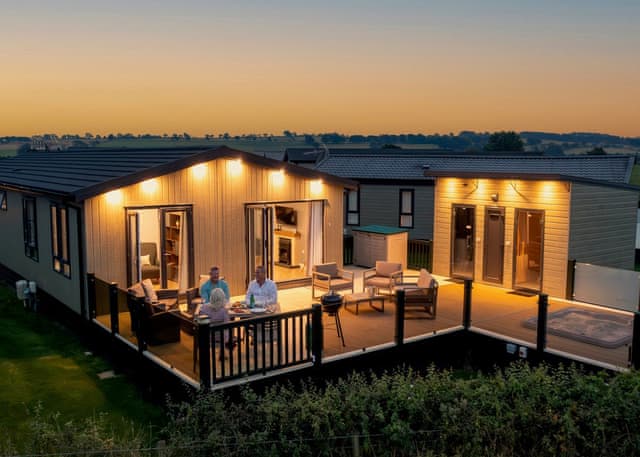 Luxury Spa Lodge - Heathergate Boutique Holiday Park, Hexham