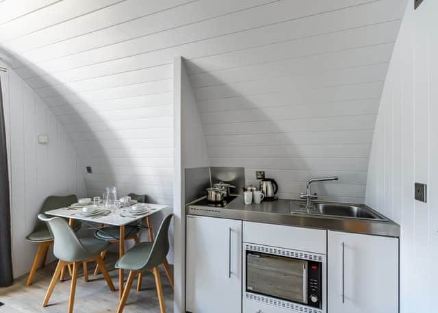 The Pods - Hillcroft Park Glamping, Pooley Bridge