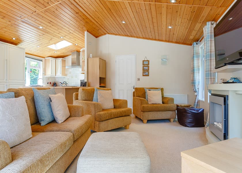 Deluxe Willow Bay Country Park Lodges Book Online Hoseasons