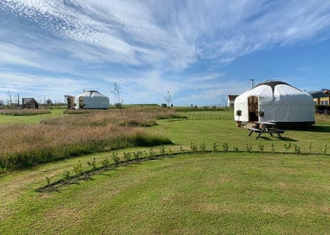 Headland Escape Glamping, Tenby