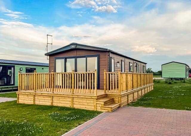 The Kendall Lodge - Holderness Country Park, Tunstall, Nr Hull