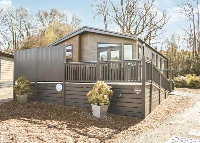 Luxury 2 bed Hot Tub Lodge (Pet) - Hunters Quay, Hunters Quay, Argyll