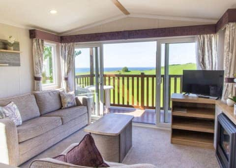 Cumbrae Premier Holiday Home - Heads of Ayr Holiday Park, Ayr